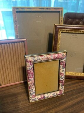 Vtg Floral Pink  Picture Frame grouping - gallery wall